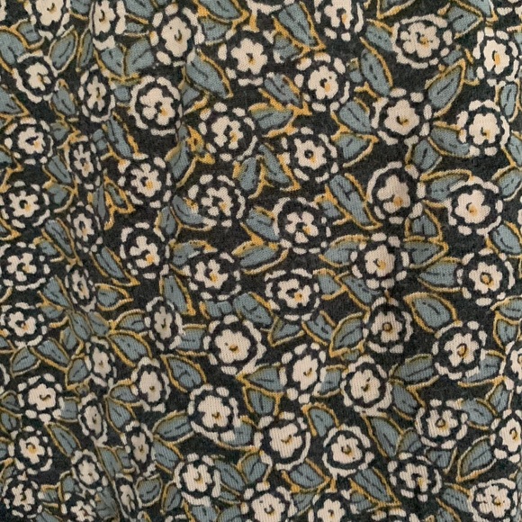 French Connection Modern Vintage Floral Peter Pan Collar Tank Blouse - Picture 5 of 7